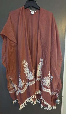 Indigo Thread Co. Embroidered Floral Brown White Tasseled Shawl Wrap Women