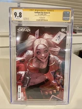 GOTHAM CITY SIRENS #2 DC Signed & Sketched JEEHYUNG LEE CGC 9.8 NM Joker Remark