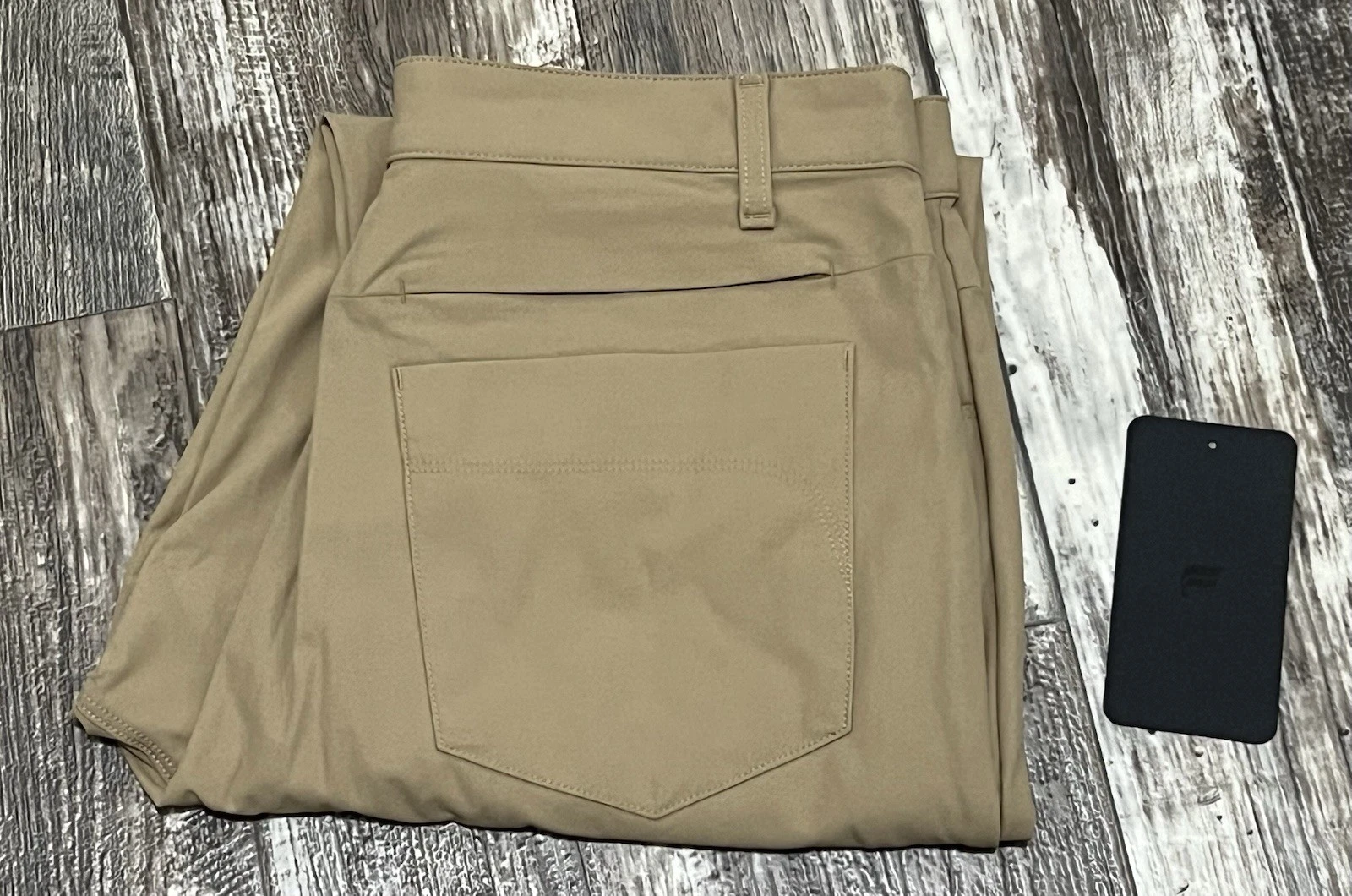 Fabletics The Don 5 Pocket Pant Men’s Size 31x32 Tan Stretch Water Resistant NEW
