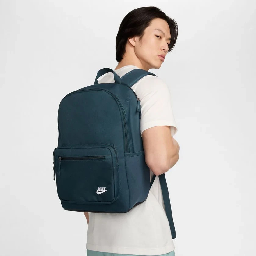 eugene backpack nike heritage