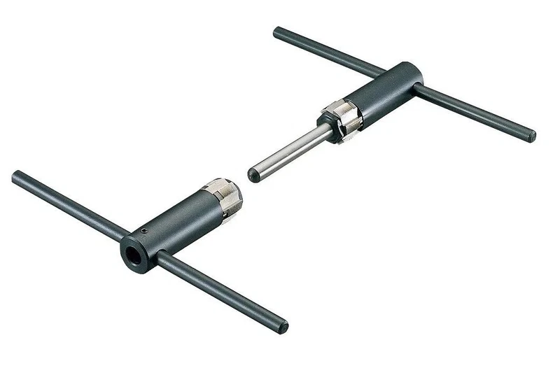 HOZAN BRACKET TAP WITH CENTER GUIDE C-405 BICYCLE TOOL