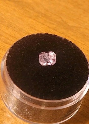 85 Pts Spinel 5×4×3mm, Myanmar (Burma)