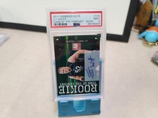 2011 Donruss Elite Football  23