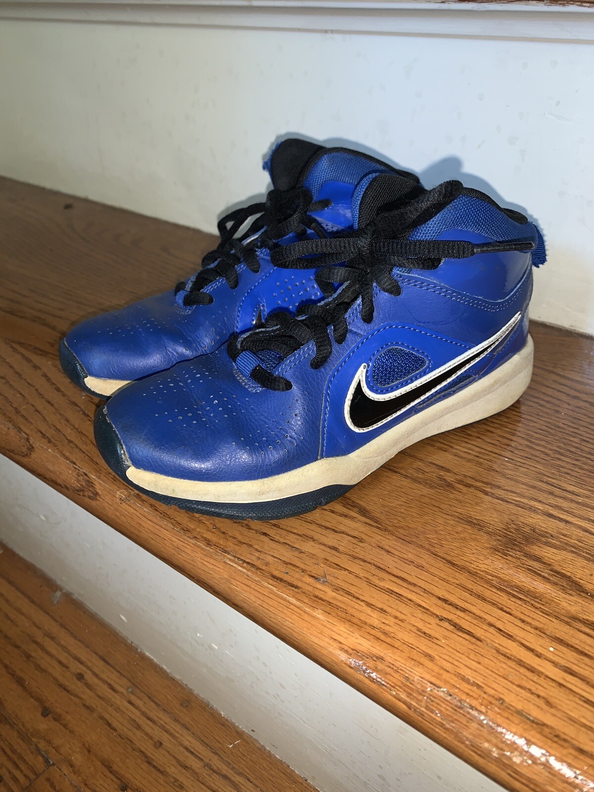 Nike Boys Sz 13 Hi Tops Basketball Duke 