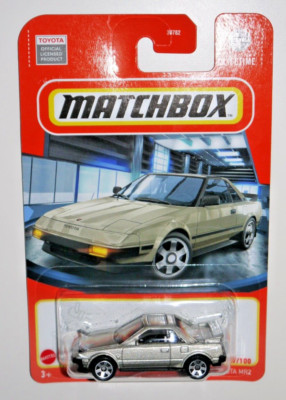 Matchbox MBX 67/100 - 1984 TOYOTA MR2 - GOLD