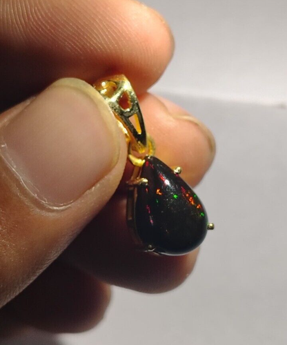 Colgante de ópalo negro fuego natural 925 plata de ley raro oro ópalo de fueg... - Imagen 5 de 7