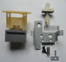 HITACHI HT-45 Turntable Part / Tonearm LIFT UP / DOWN BUTTON ASSEMBLY