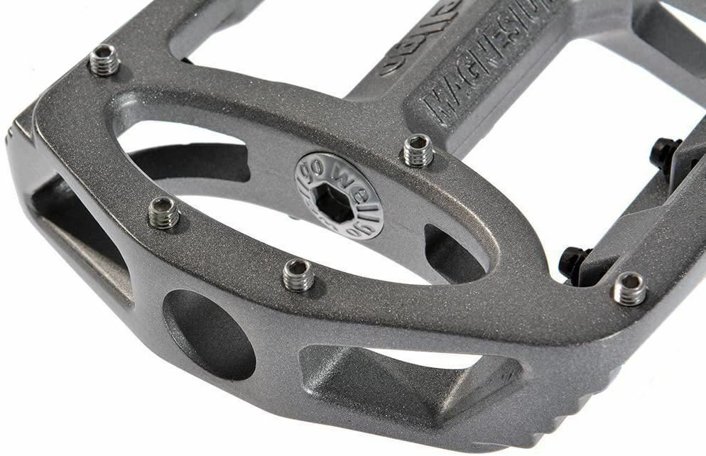 ウェルゴMG-1 MAGNESIUM PEDAL TITANIUM 9/16 Wellgo MG-1 BMX Bicycle Magnesium Pedals 9/16
