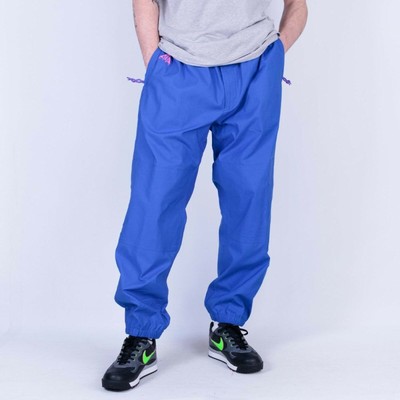 nike performance bra