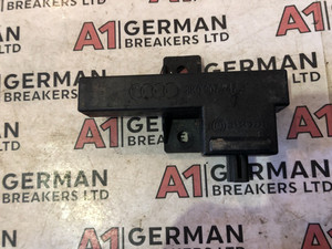 ORIGINAL AUDI A6 C7 KEYLESS ENTRY VERSTÄRKERMODUL 8K0907247