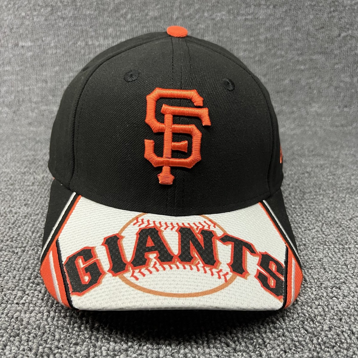 New Era 9FORTY San Francisco Giants Youth Adjustable Hat SF Brim Graphic Black