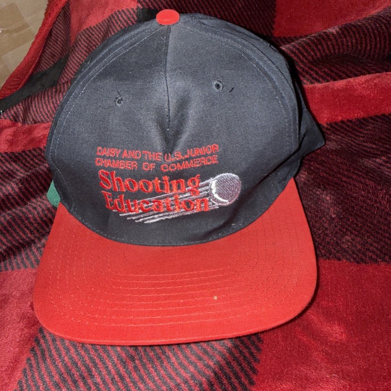 Vintage Daisy Air Gun Rifle Shooting Education Snapback Mesh Trucker Hat (15)