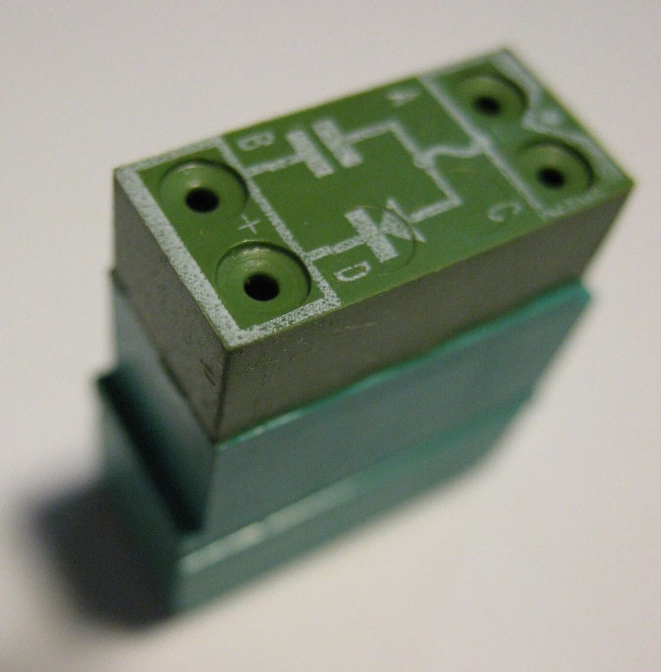 Tyco Electronics 591811-1 Overvoltage Absorber, Military NSN 5920-01-146-9154 - Image 4 of 4