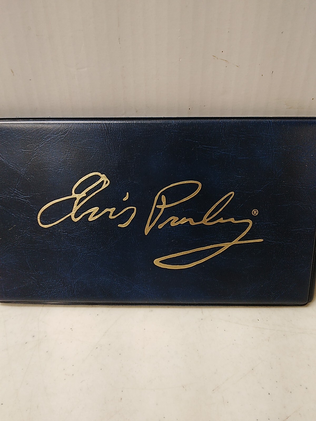 Picture 1 of 6