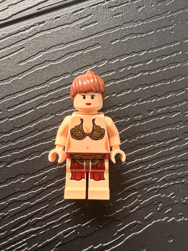 Lego Princess Leia Minifigure SW0085A Jabba Slave Outfit Official Star Wars