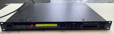 YAMAHA SPX-990 digitaler Multi-Effektprozessor - geprüft vom Händler