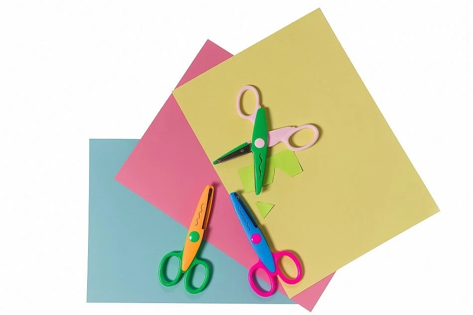 Bastelscheren Kinderscheren Zickzack Set 6 Tlg 11 cm Motiv Hobby Basteln Papier - Bild 4 von 4