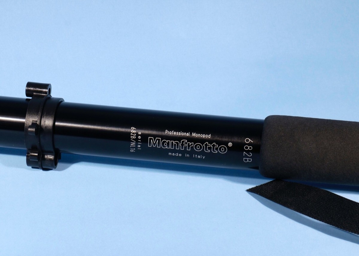 Manfrotto 682B Pro Self Standing Monopd With Retractable Legs MINT