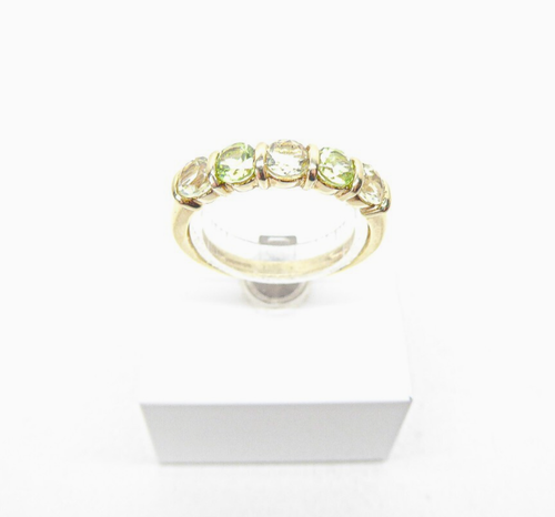 9ct Gold Ring Peridot & Green Amethyst Hallmarked Yellow Gold size Q Gift Box