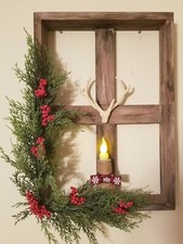 Lighted Christmas wall decor