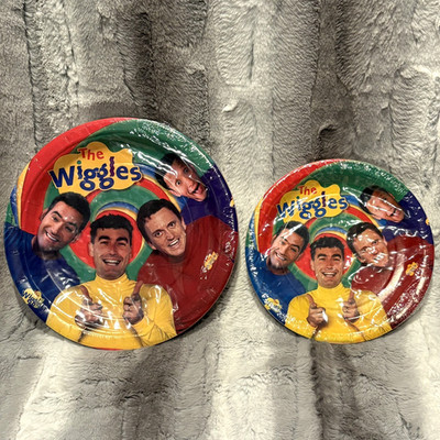 Vtg 2003 The Wiggles (2) Sealed Packs of 8 Party Paper Plates 7'' & 9'' Diameter