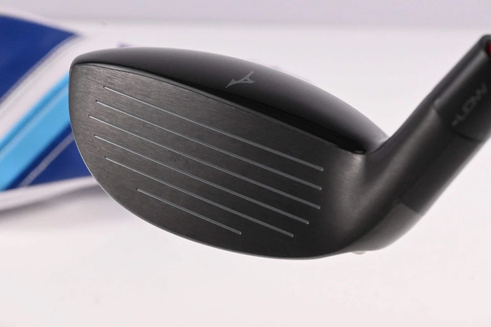 Mizuno ST-Max 230 #4 Hybrid / 22 Degree / Regular Flex Denali Red 70 Shaft - Image 4 of 4