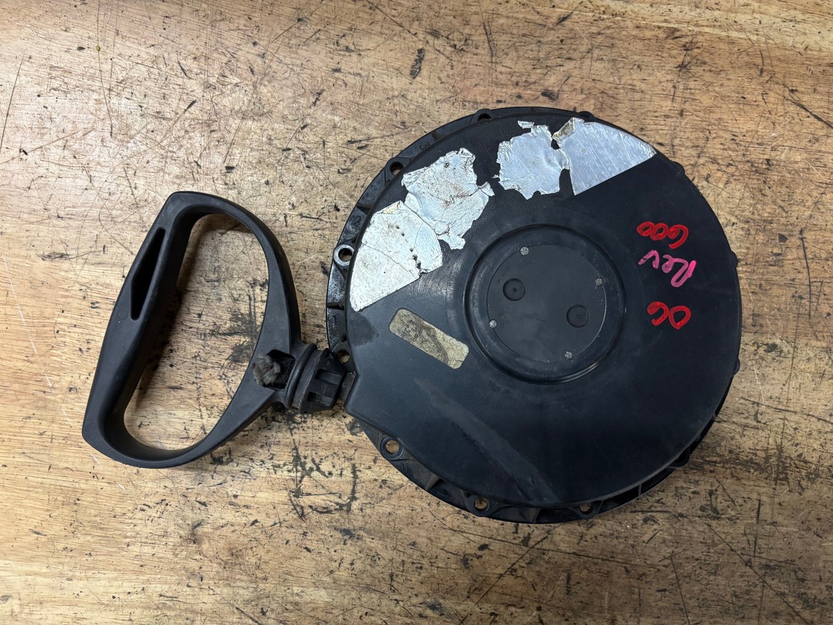**「RT-1169882294」（13500円）** OEM 03-14 SKI-DOO Recoil PULL START 600 800 500ss xrs MXZ GSX