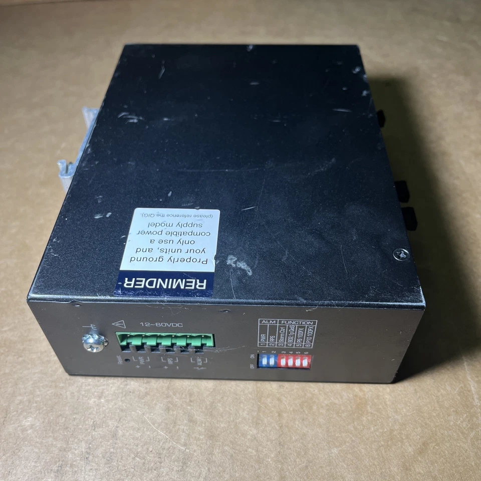 TRENDnet TI-G102i 10-Port Industrial Gigabit L2 Managed DIN-Rail Switch - Image 4 of 4