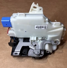 Volkswagen Door Lock Mechanism OEM 3B1-837-015 AT / 3B1 837 015 AT