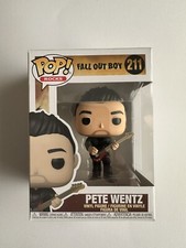Funko pop #211 Fall out boy Pete Wentz + Protector free