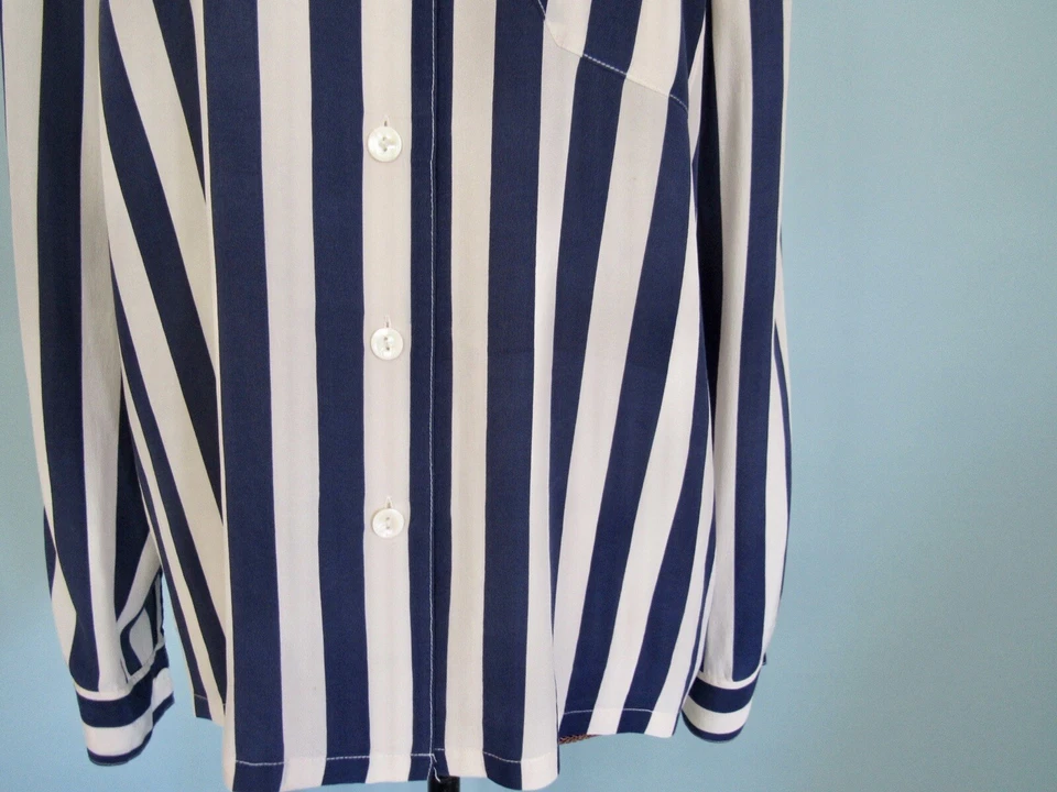 Blusa para mujer talla 6 CLIFFORD & WILLS VINTAGE a rayas 100 % seda abotonada Foto 4 de 4