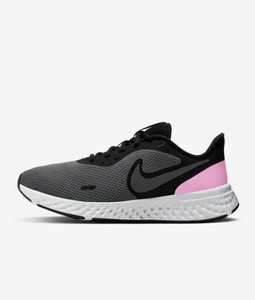 nike revolution wide