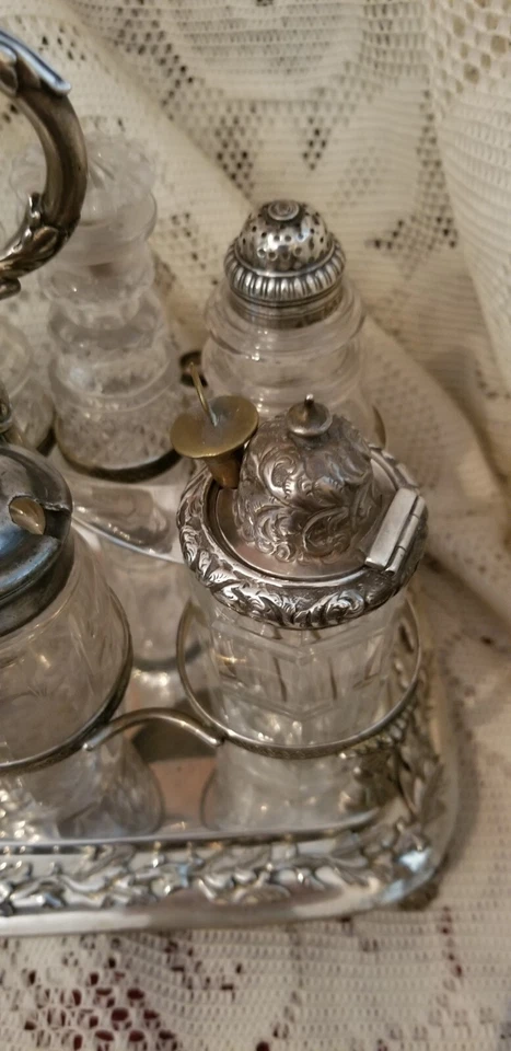 ANTIQUE ENGLISH 1814 WILLIAM & JOHN FISHER STERLING SILVER CRUET SET STAND  - Image 3 of 4