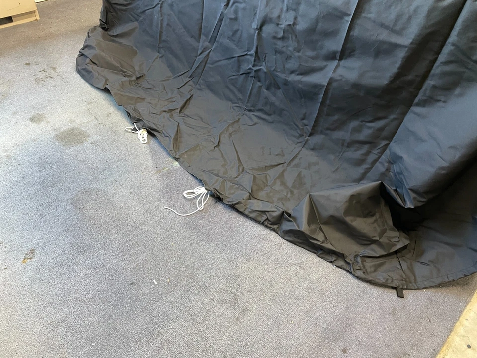 WESTLAND 359386 CONVENTIONAL V HULL CUDDY I/O BOAT COVER BLACK 315" X 145" - Image 2 of 4