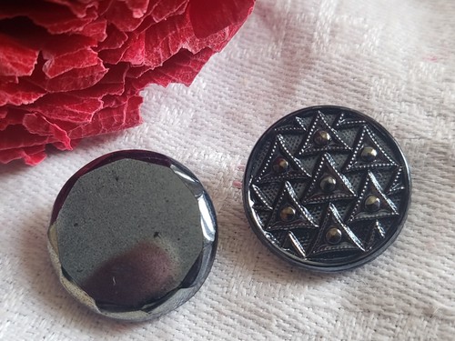 Duo boutons anciens en verre motif gris noir 1,7  cm collection D15H - Picture 1 of 4