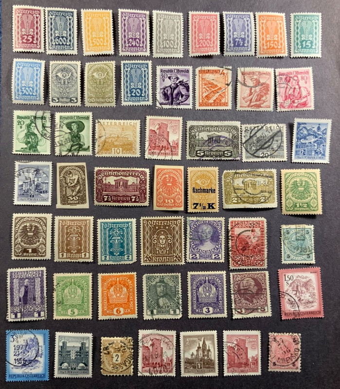 Lot of Old Stamps from Austria, Mint stamps mostly MNH. Lots of Catalog 