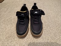 Nike Kids SB Day One Suede Skate Shoes -UK Size 3