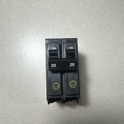 Eaton Cutler-Hammer CHQ220 2P 20 Type CHQ Circuit Breaker