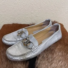 Vaneli $175 Womens 9.5N Silver Gold Chain Leather Loafer Flats Italy Old Money