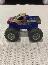 Hot Wheels Monster Jam BLACK STALLION 1:64 Scale Monster Truck