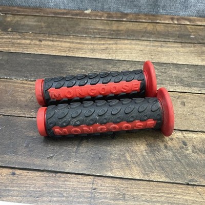 Mongoose BMX Grips Black Red Rubber Slip On Handlebar Mid SChool BMX Spell Out