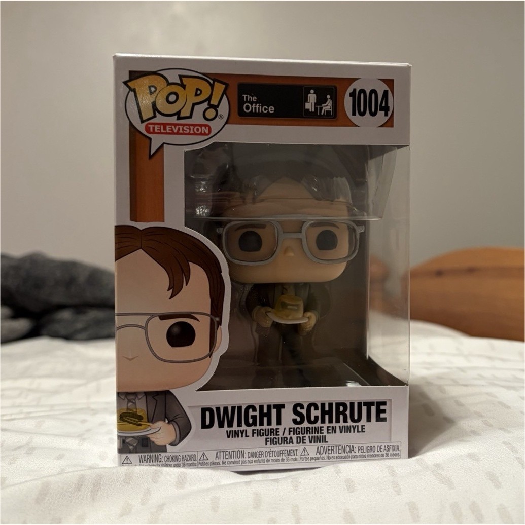 Funko Pop! The Office Dwight Schrute (with Jello Stapler