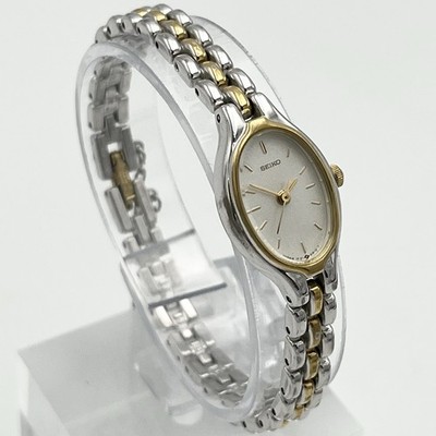 【稼動品】SEIKO 1F215A00 レディースシルバーゴールド【電池交換済】 Vintage New Battery SEIKO 1F21-5A00 Two-tone buckle bezel oval