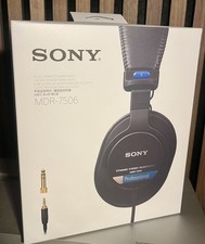Sony MDR-7506 Closed Back Stereo Professional Headphones - BRAND NEW