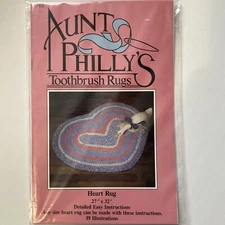 Aunt Philly's HEART RUG toothbrush rag rug pattern AP102 ~ Last One!