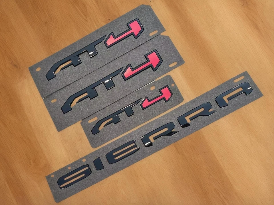 4 PIEZAS Negro Brillante Rojo AT4 Emblema Sierra Letras para GMC Sierra 1500 2500HD 3500HD Foto 2 de 4
