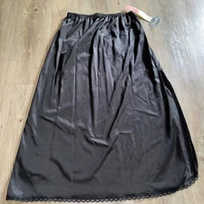 Vintage Slip Skirt Long Midi by Wondermaid Size Large 31” New With Tags Black