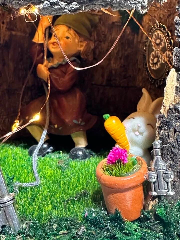 ENORME Casa de Hadas Pueblo Totalmente Decorada con Luces (ÚNICA EN SU CLASE) Foto 3 de 4