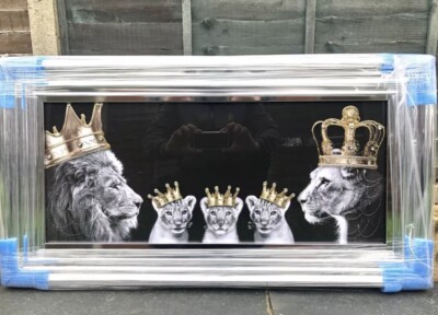 Löwenfamilie Bild Liquid Art Spiegelrahmen König Königin Prinz Wandbild 85x45