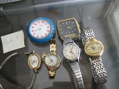 Vintage Watches Lot # 5 for Parts or Repair wristwatch  display picture 3
